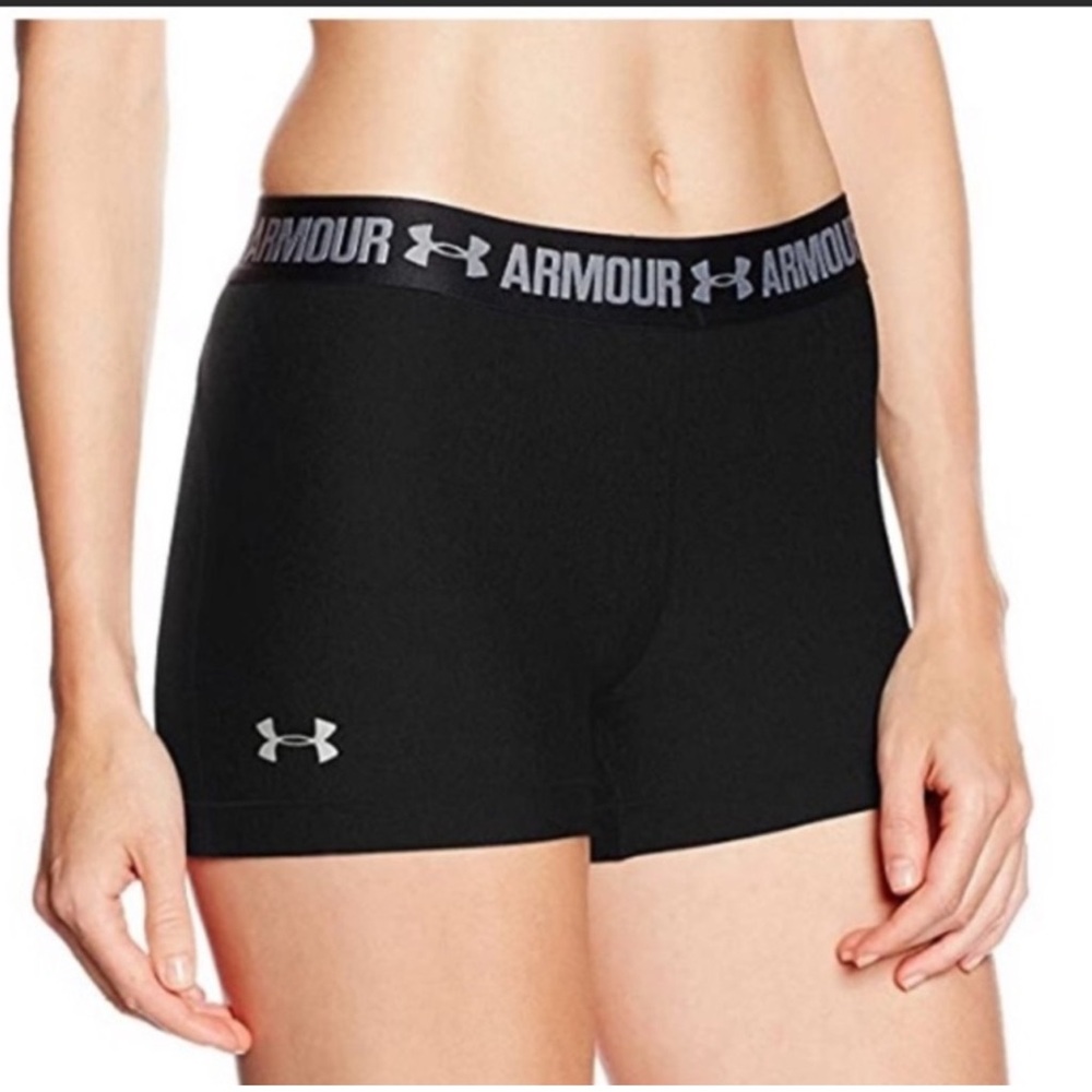 UNDER ARMOUR Black Heatgear Compression Shorts size medium women’s